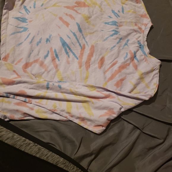 Disney long sleeve crop top, size L, never worn, lilo and stitch - Picture 6 of 6